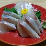 玄海 - おまかせ刺身　三点盛り　780円