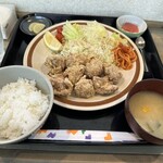 ふくわらい - からあげ定食