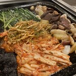 韓国焼肉専門店 ヤキバンザイ - 