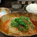 中華そば くにまつ - 大盛＋温泉たまご＋ライス 890円！