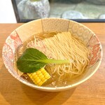 酒楽亭 空庵 - 自家製蒸し干しイカのラーメン