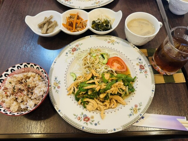 Brilliant Club photo 5