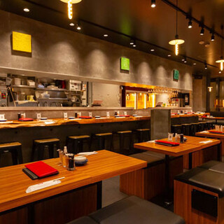 落ち着いたお洒落な空間はデートにもおすすめ◆特別なひとときを