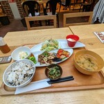 おぼんdeごはん - 料理写真: