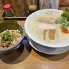 麺 ヒキュウ 六甲道店
