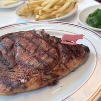 ウルフギャング・ステーキハウス シグニチャー - 