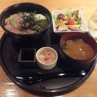 春秋ツギハギ 日比谷 - 
