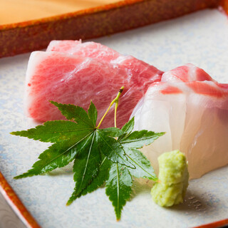 天草地方の鮮魚を使用。産地直送品ならではの鮮度を愉しんで