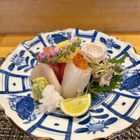 難波 鮨 栞庵 やましろ - トロ 平貝 ひらめ 鯛のお造り