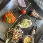 ヴァン・キャトル - 