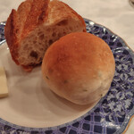 シェ大見山 - パン