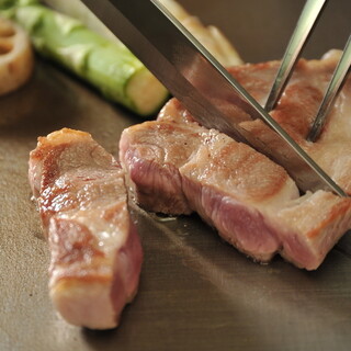 小江戸黒豚鉄板懐石オオノ_0