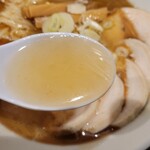 超多加水純手打ち麺 仁しむら - スープ