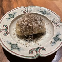 nishinakasu泥川武士 - 牡蠣とシャインマスカット、ペコリーノチーズとサマートリュフ