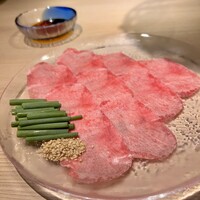 炭火和牛焼肉もうもう亭 広小路店 - タンてっさ