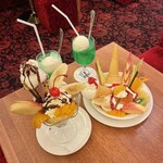 珈琲西武 本店 - 