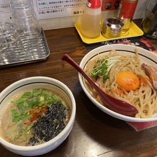 麺屋 やまひで_0