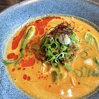 家寶 跳龍門 - 担々麺