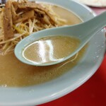 グッドモーニング ラーメンショップ - コク深い豚骨醤油スープ…