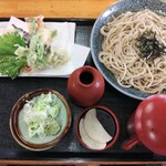そば処 あお木 - こちらがげそ天ざるでございます。