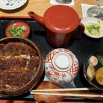 炭焼うな富士 東京ミッドタウン八重洲店 - 