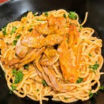 Queue de Neuf - 渡り蟹のトマトクリームパスタ