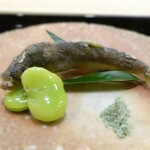 澤田 - 広島大田川の鮎唐揚げ　空豆甘煮