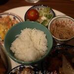 大衆中遊華食堂 八戒 - 