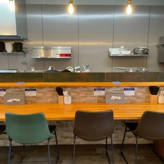 らぁ麺Labo 七施_2