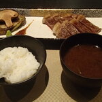 鉄板焼 Baknos - ステーキと食事