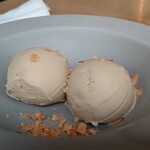 Osteria IL VIAGGIO - ピスタチオのアイスクリーム