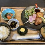 食堂 海トごはん - 料理写真: