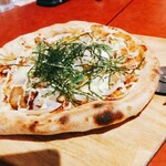 aqua - 照り焼きチキンピザ　食べにくいけど（和風で美味しかった）