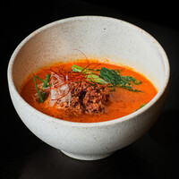 舌担々麺					