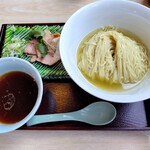 南部屋路ばた - 昆布水のつけそば