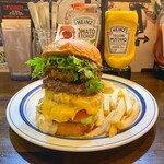 ノーティバイバーガー - 