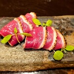 炭と蕎麦と釜めし はら田 - 河内鴨ロースたたき