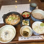 常盤屋 - 料理写真:カツ煮膳　　　920円