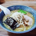 札幌ラーメン　菊や - 味噌ラーメン　680円　（’’ｂ