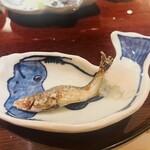 銀座 青天 - 琵琶湖産稚鮎の塩焼き　おろしレモンで
