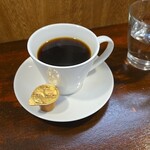 キッチン ブルー グローブ - ホットコーヒーのアップ