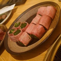 ホルモン焼肉 富や 栄店 - 
