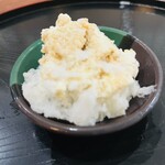 こひる庵 - チーズタルトクリームたっぷり！お皿も可愛い♡