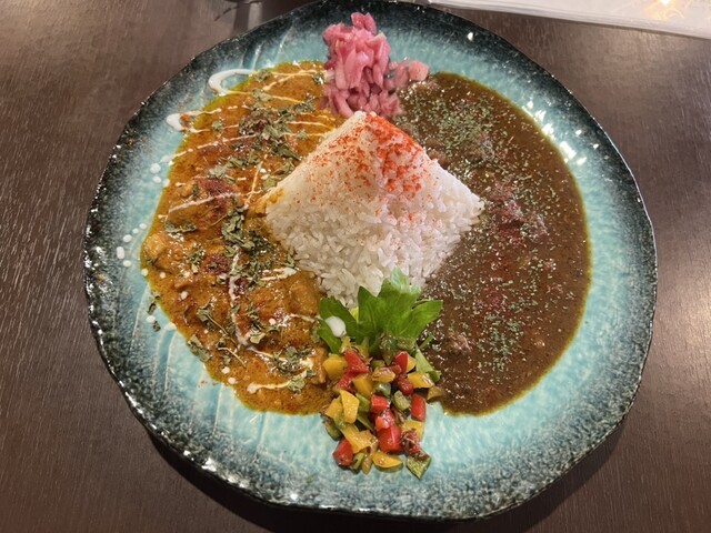 移転】SPICE CURRY TONGARI - なんば（大阪メトロ）/カレー | 食べログ