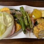 むらやま - 二の膳　おかわりは新しい割り箸を使って取ります。お母さんの卵焼きおいしい