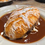 ESPRESSO D' WORKS yellow - デミグラスソースのオムライス