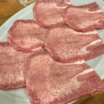 炭火焼肉ホルモンさわいし - 