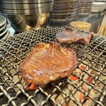 炭火焼肉ホルモンさわいし - 