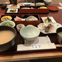 中之島なだ万 - 