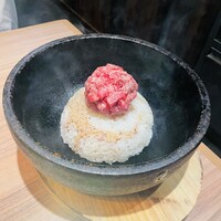焼肉ホルモン 稲田 - ガーリックライス